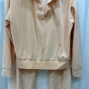 NWOT " SHORE BRAND"  MATCHING SWEAT SUIT